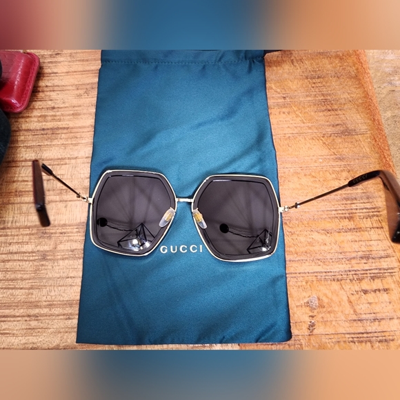 Gucci sunglasses - Picture 8 of 16